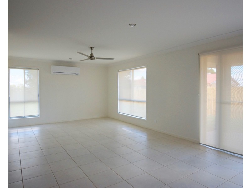 20 Debbie Court, Oakey QLD 4401
