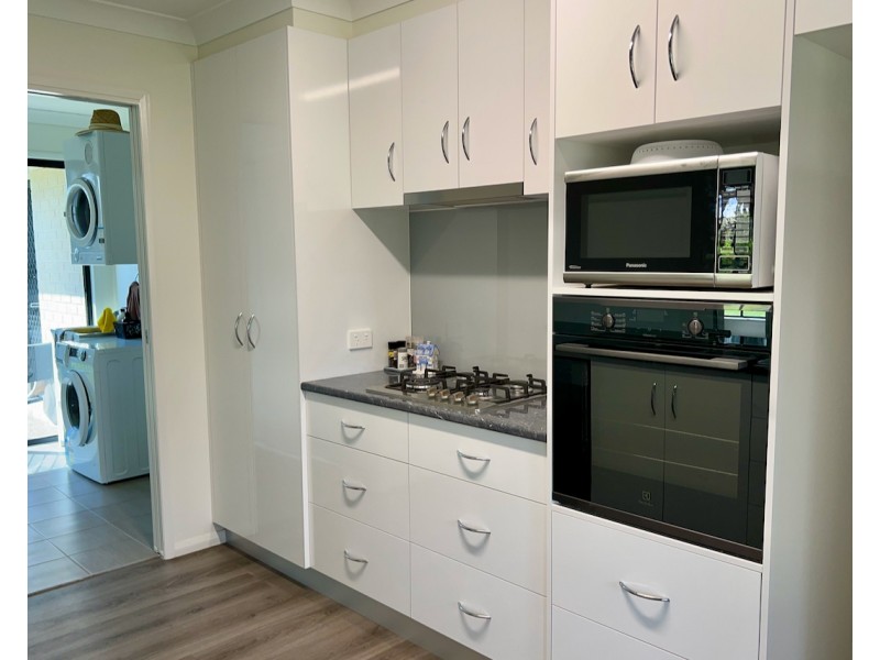 32 Murray Street, Oakey QLD 4401