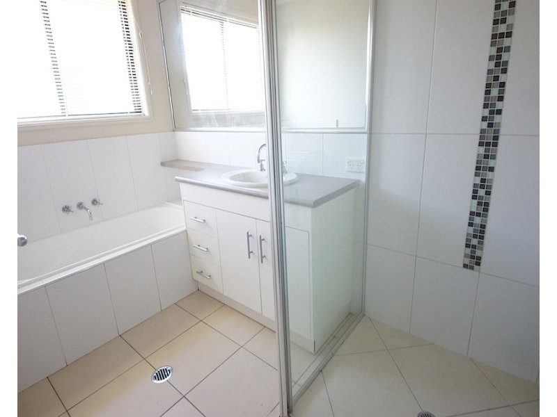 14 Debbie Court, Oakey QLD 4401