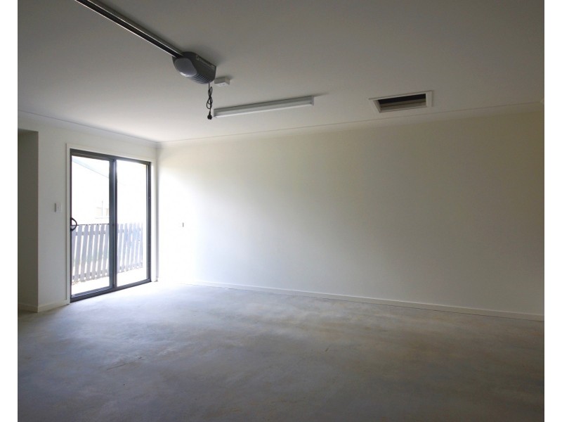 7 Desmond Lane, Oakey QLD 4401