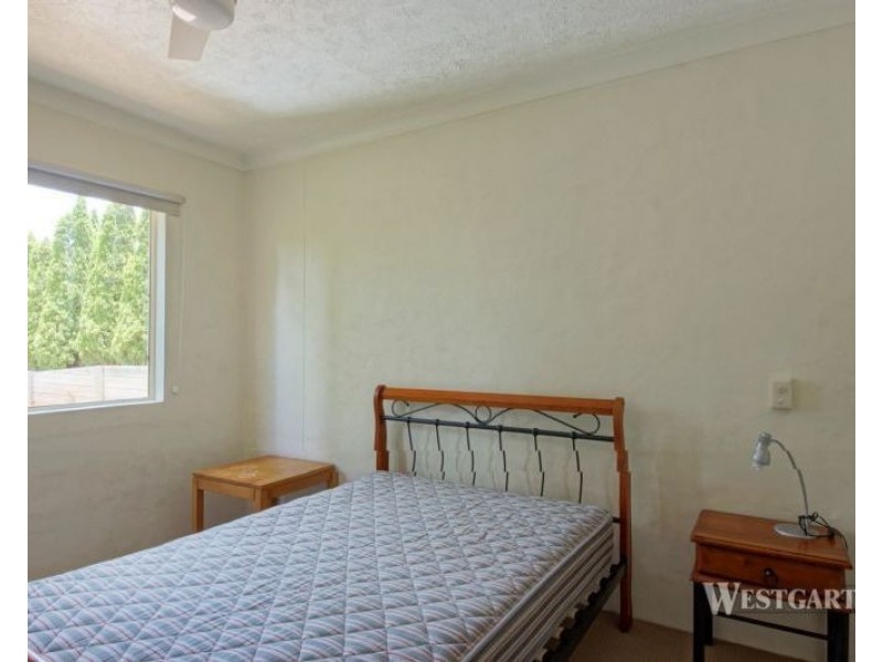 12/9 Uniplaza Court, Kearneys Spring QLD 4350