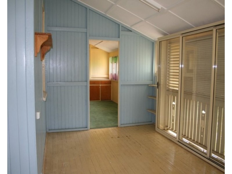4A Toowoomba Road, Oakey QLD 4401
