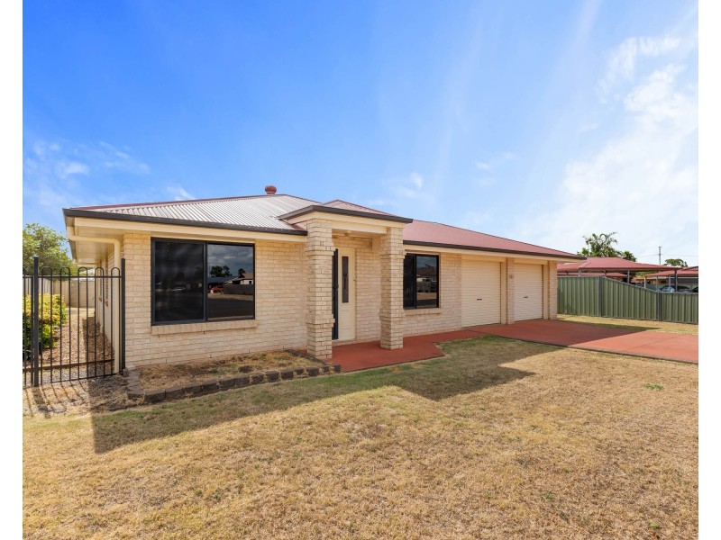 7 Berghofer Drive, Oakey QLD 4401