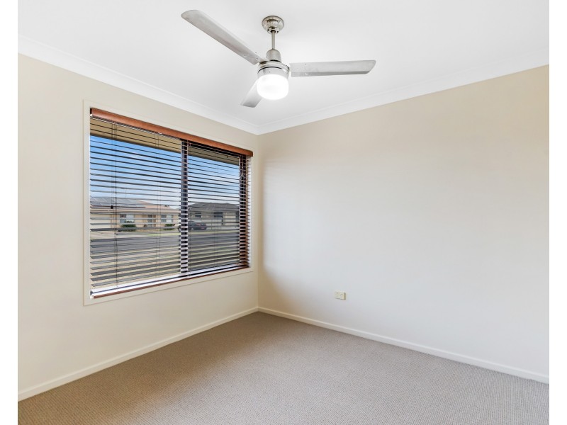 7 Berghofer Drive, Oakey QLD 4401