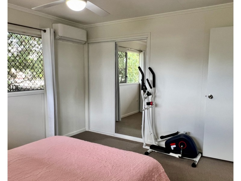 13 James Street, Oakey QLD 4401