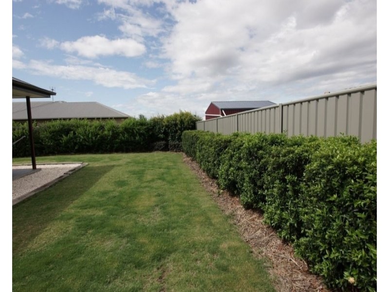 35 Murray Street, Oakey QLD 4401