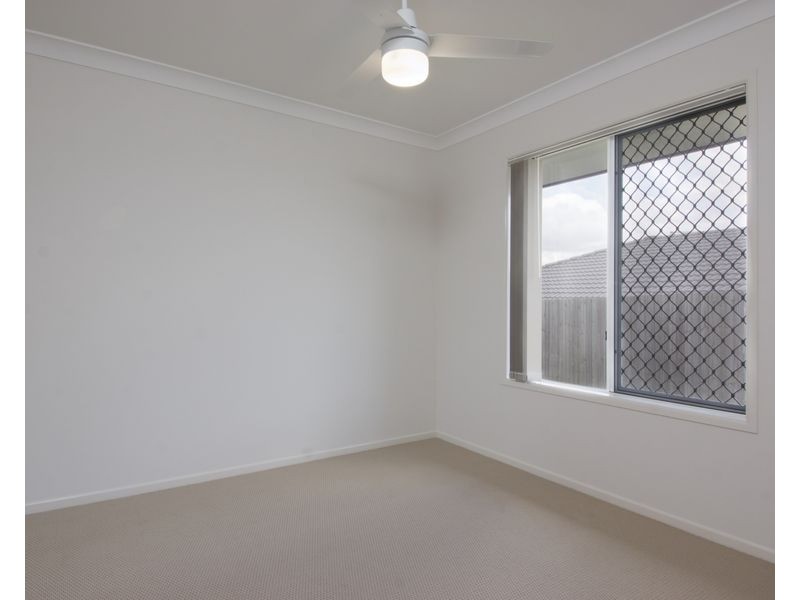 24 Taragon Street, Glenvale QLD 4350
