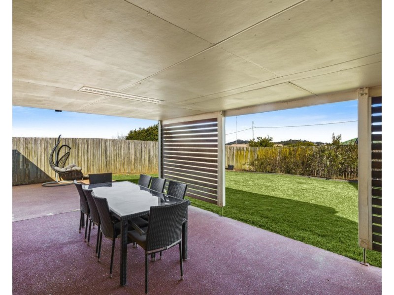 15 Kurrajong Street, Newtown QLD 4350