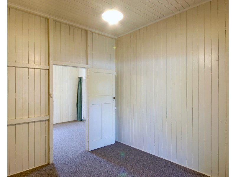 149 Bridge Street, Oakey QLD 4401