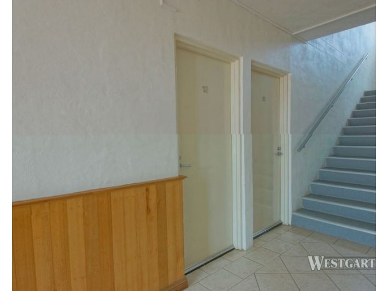 12/9 Uniplaza Court, Kearneys Spring QLD 4350