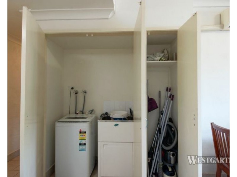 12/9 Uniplaza Court, Kearneys Spring QLD 4350