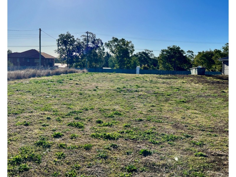 49 Aubigny Road, Oakey QLD 4401
