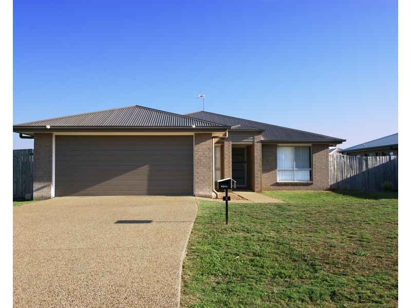8 Joann Court, Oakey QLD 4401