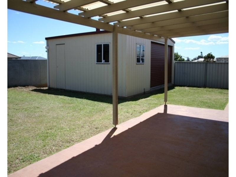 43 Hamlyn Road, Oakey QLD 4401