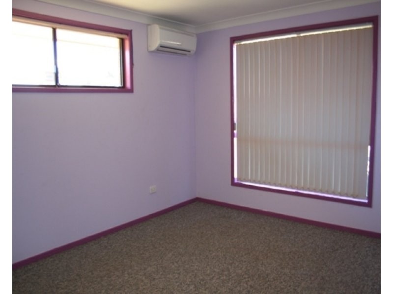 43 Hamlyn Road, Oakey QLD 4401
