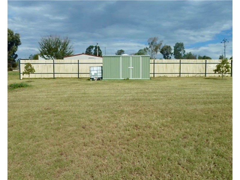 38 Denham Street, Peranga QLD 4352