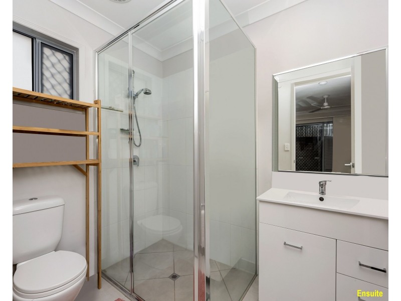 23  Girraween Avenue, Douglas QLD 4814