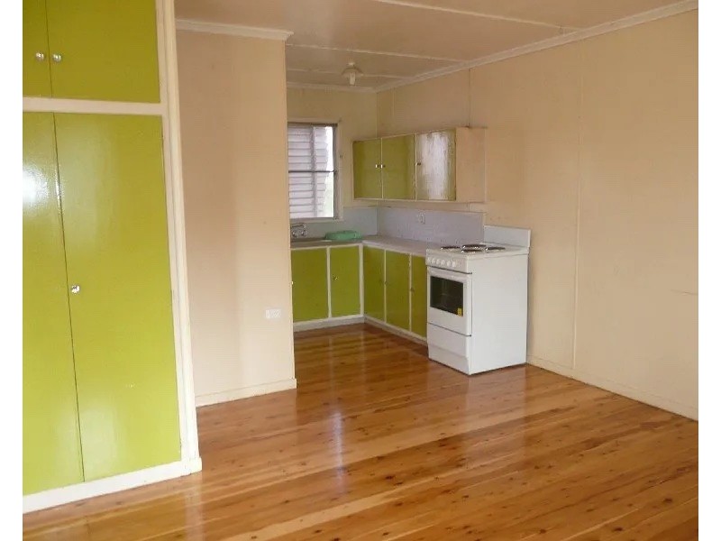 1/10 Creek Street, Oakey QLD 4401