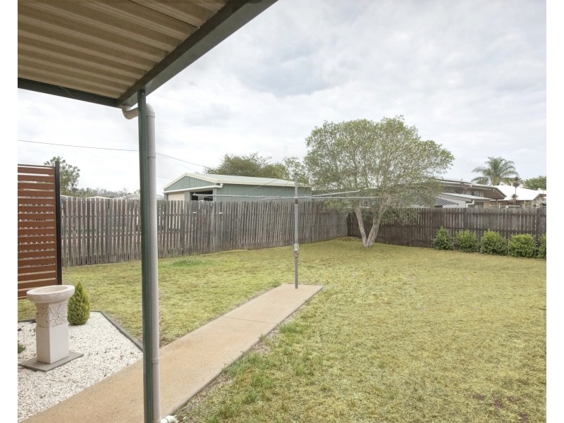 15 Joseph Street, Oakey QLD 4401