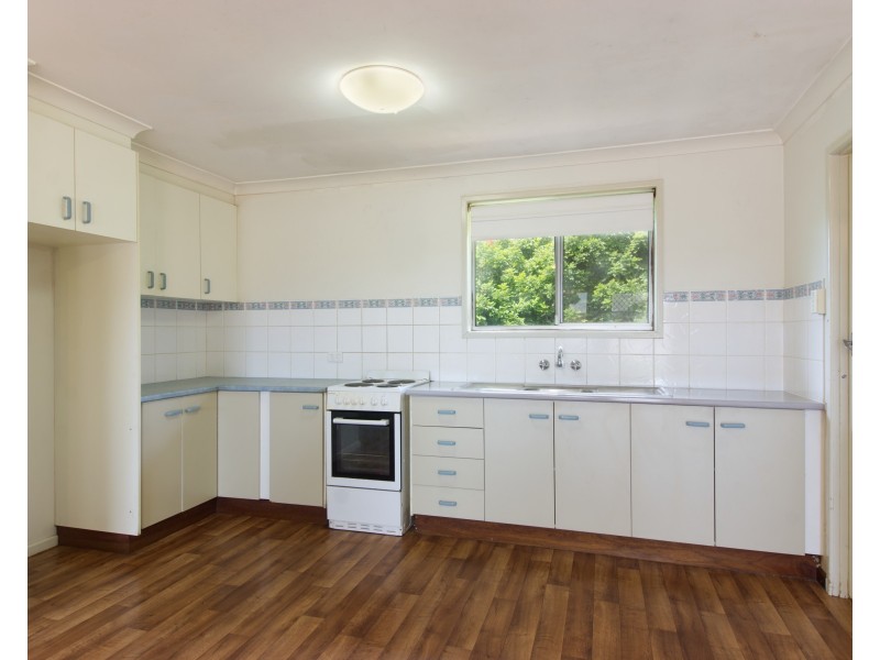 2/52 Hoey Street, Kearneys Spring QLD 4350