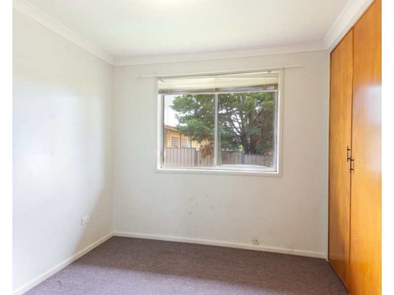 2/52 Hoey Street, Kearneys Spring QLD 4350