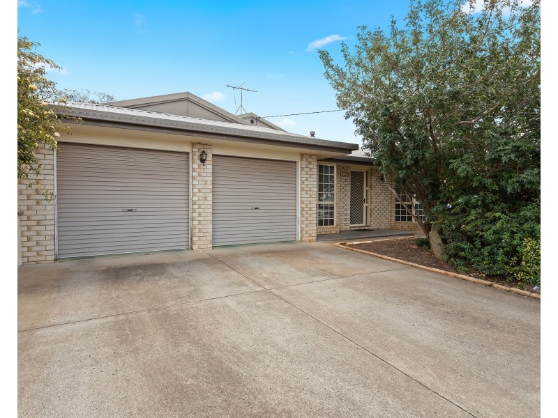 33 Werth Street, Oakey QLD 4401