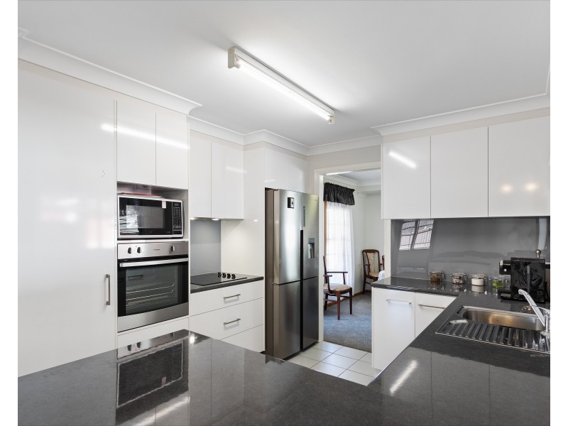 5 Hass Street, Oakey QLD 4401