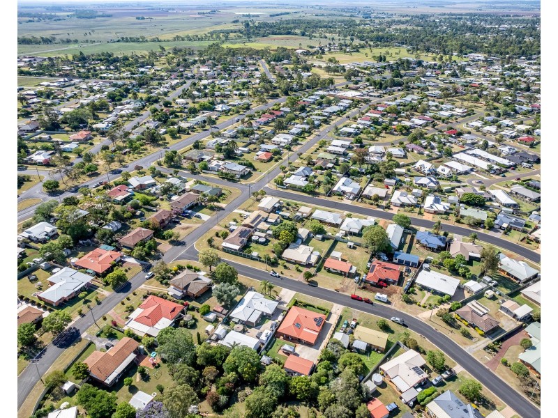 5 Hass Street, Oakey QLD 4401