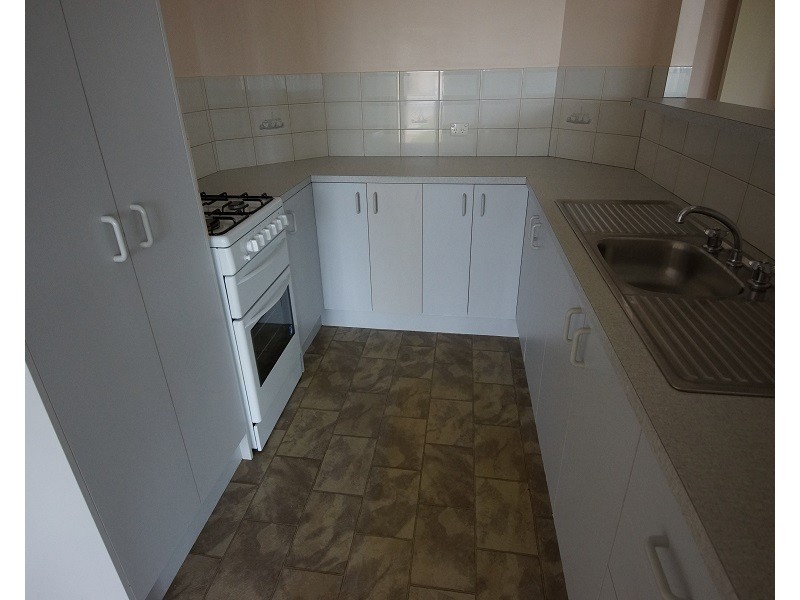 2/53 Hamlyn Road, Oakey QLD 4401