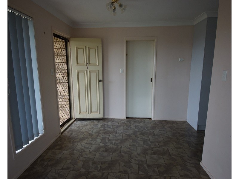 2/53 Hamlyn Road, Oakey QLD 4401