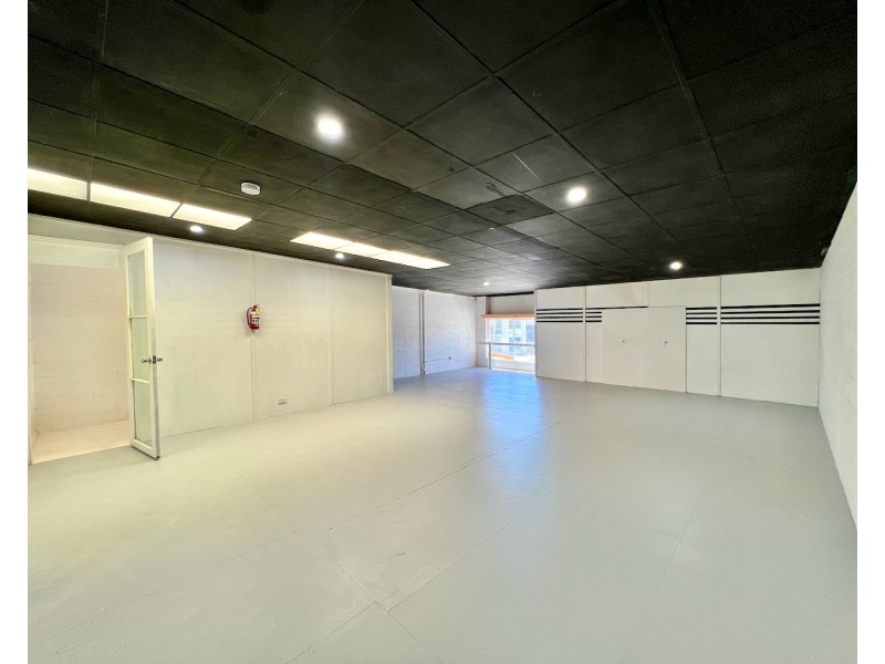 27/4 Fremantle Street, Burleigh Heads QLD 4220