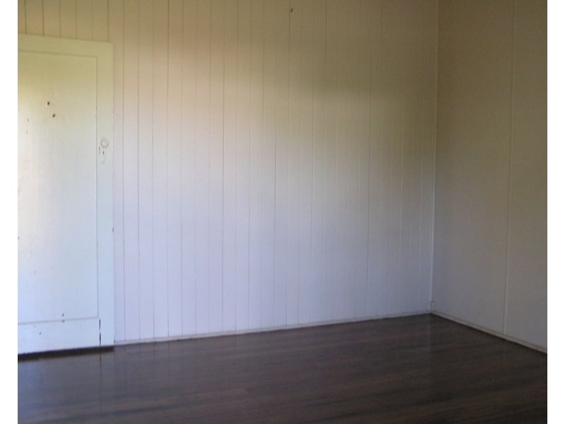 2/165 Perth Street, South Toowoomba QLD 4350