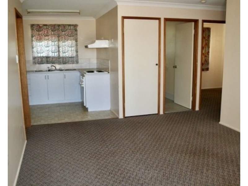 1/89 Hamlyn Road, Oakey QLD 4401