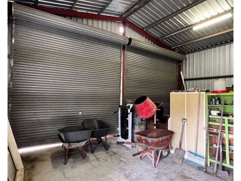 15 Earl Street, Jondaryan QLD 4403