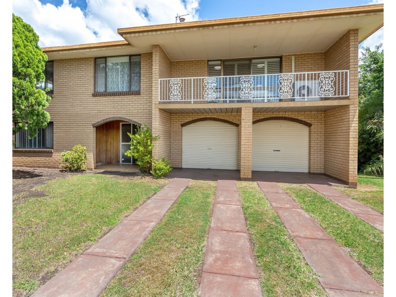 62  Proposch Street, Oakey QLD 4401