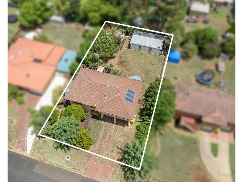 62  Proposch Street, Oakey QLD 4401