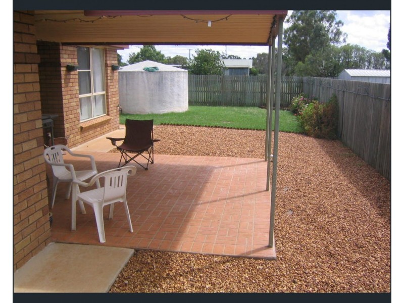 12 Shannon Court, Oakey QLD 4401