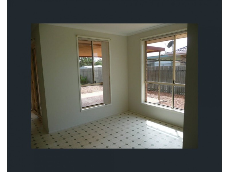 12 Shannon Court, Oakey QLD 4401