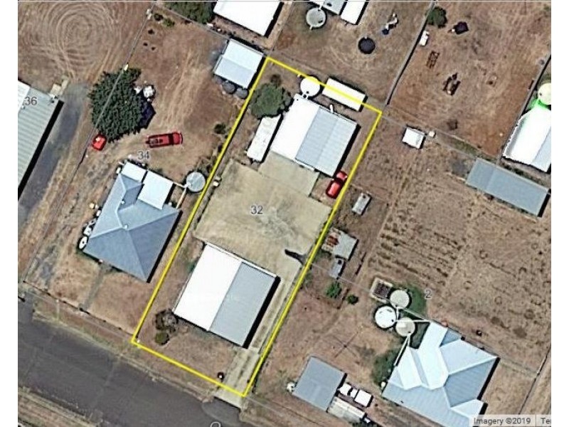 32 Queen Street, Oakey QLD 4401
