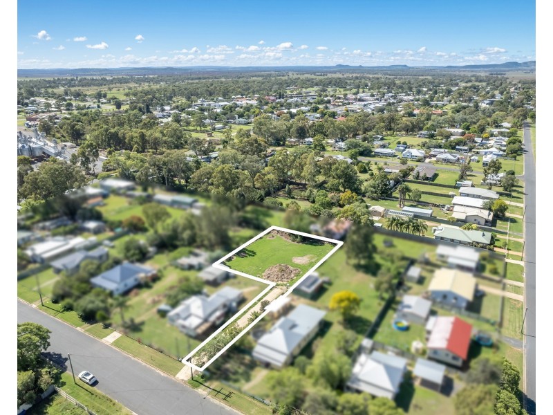 39A Cory Street, Oakey QLD 4401