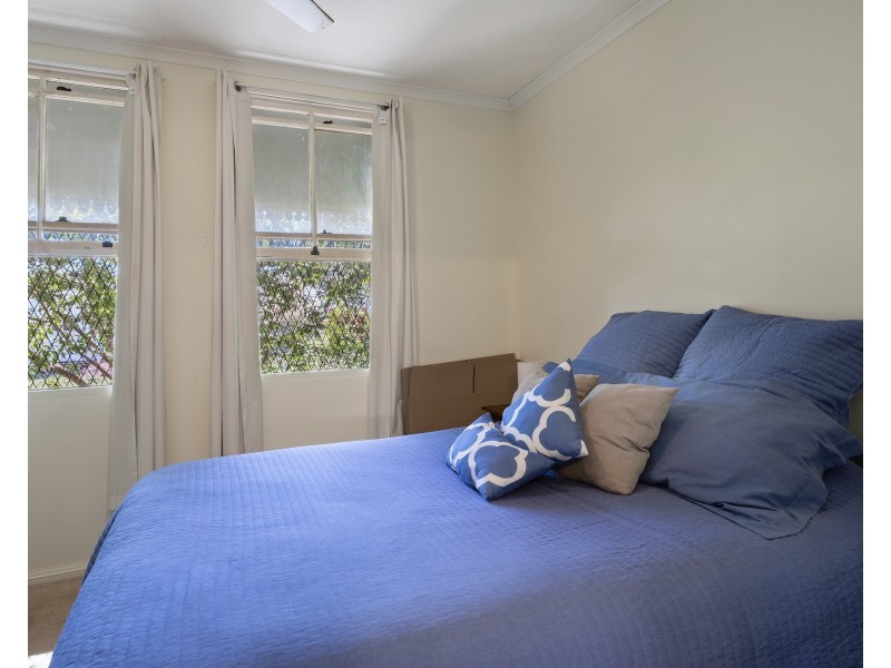 39 Cory Street, Oakey QLD 4401
