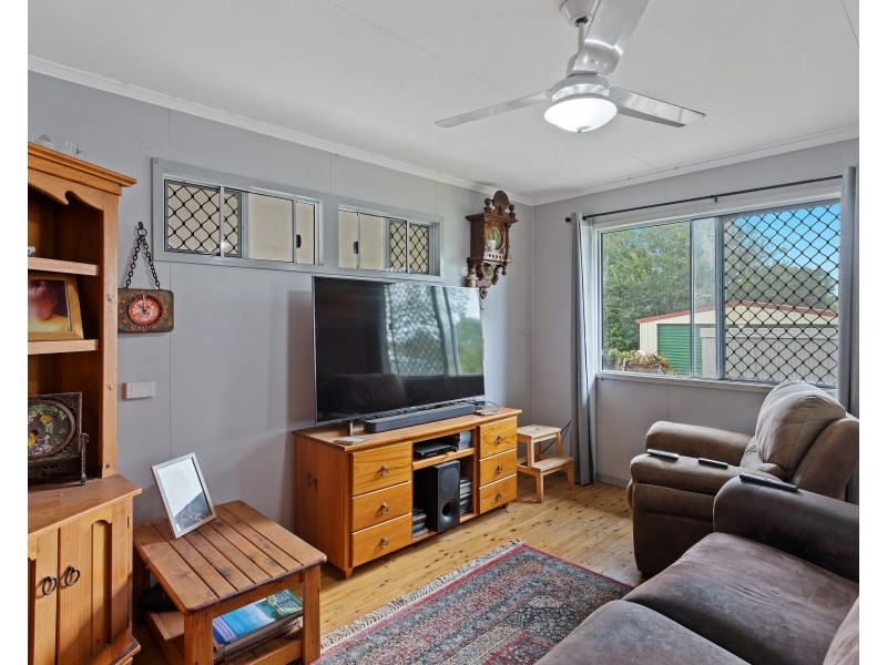 23 James Street, Oakey QLD 4401