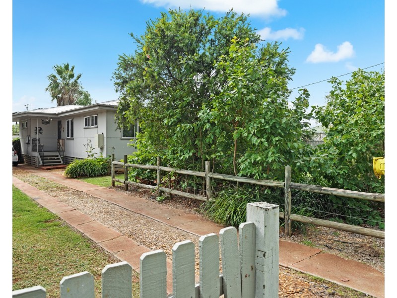 23 James Street, Oakey QLD 4401