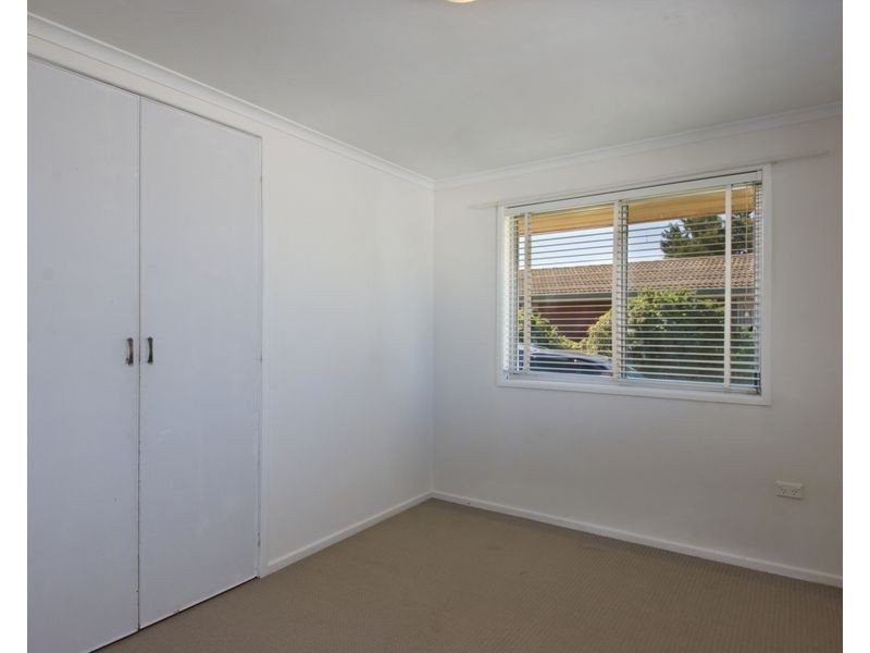 2/54 Hoey Street, Kearneys Spring QLD 4350