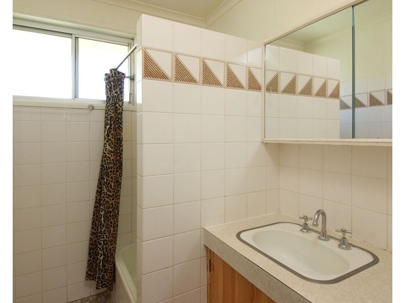 2/54 Hoey Street, Kearneys Spring QLD 4350