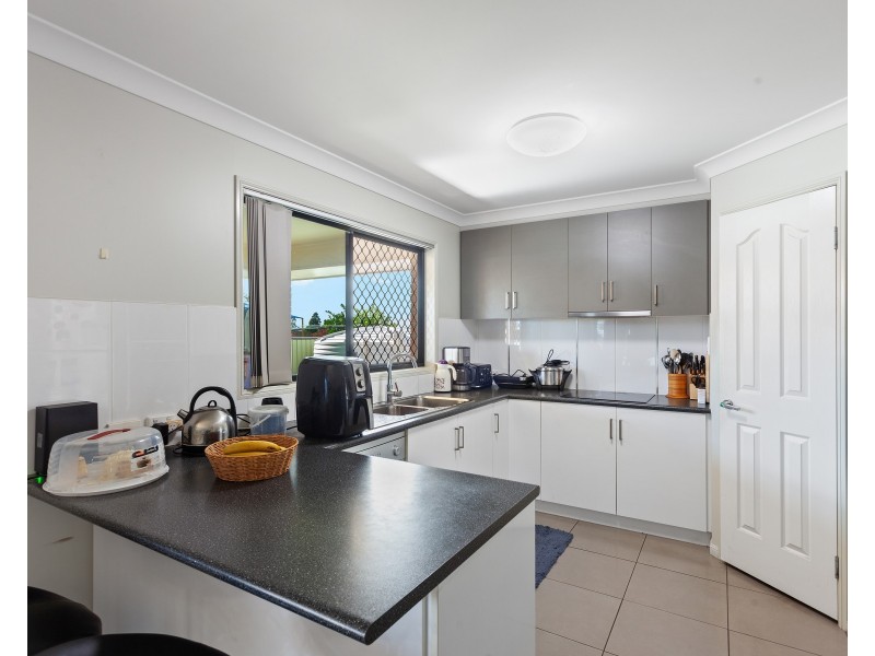 30 Berghofer Drive, Oakey QLD 4401