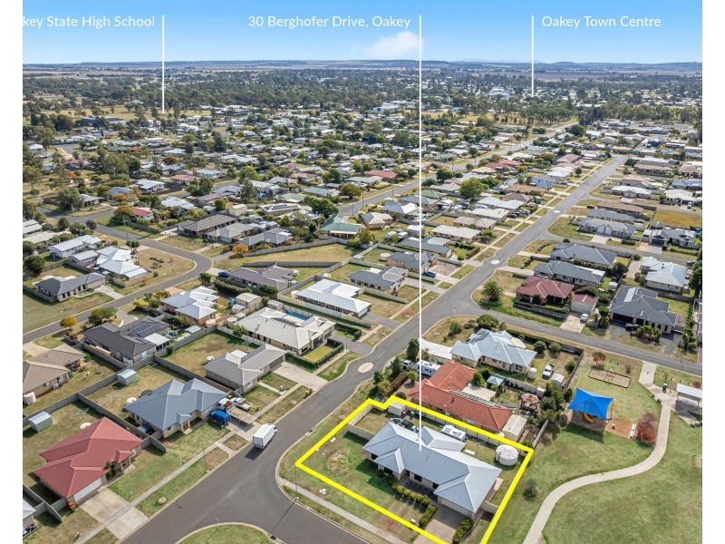 30 Berghofer Drive, Oakey QLD 4401