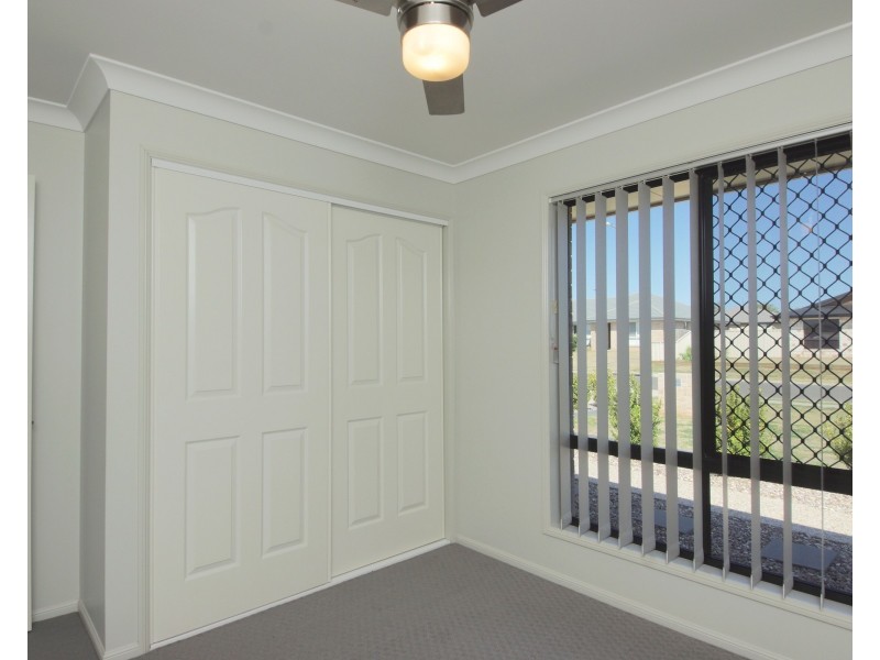 30 Berghofer Drive, Oakey QLD 4401