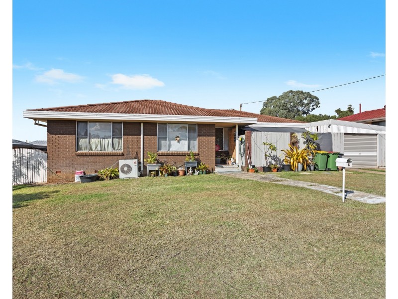 6 Werth Street, Oakey QLD 4401