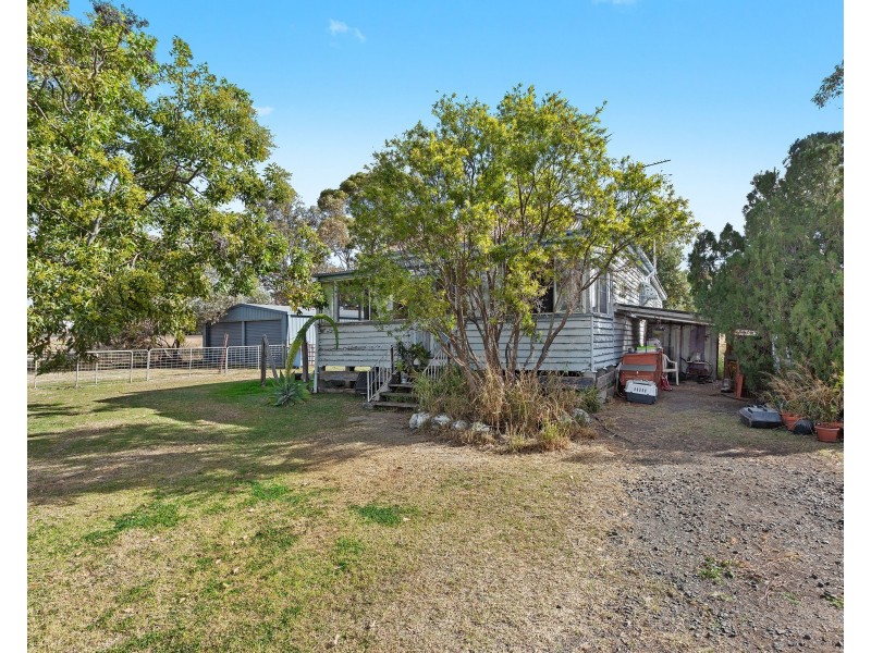 25 Jondaryan-Evanslea Road, Jondaryan QLD 4403
